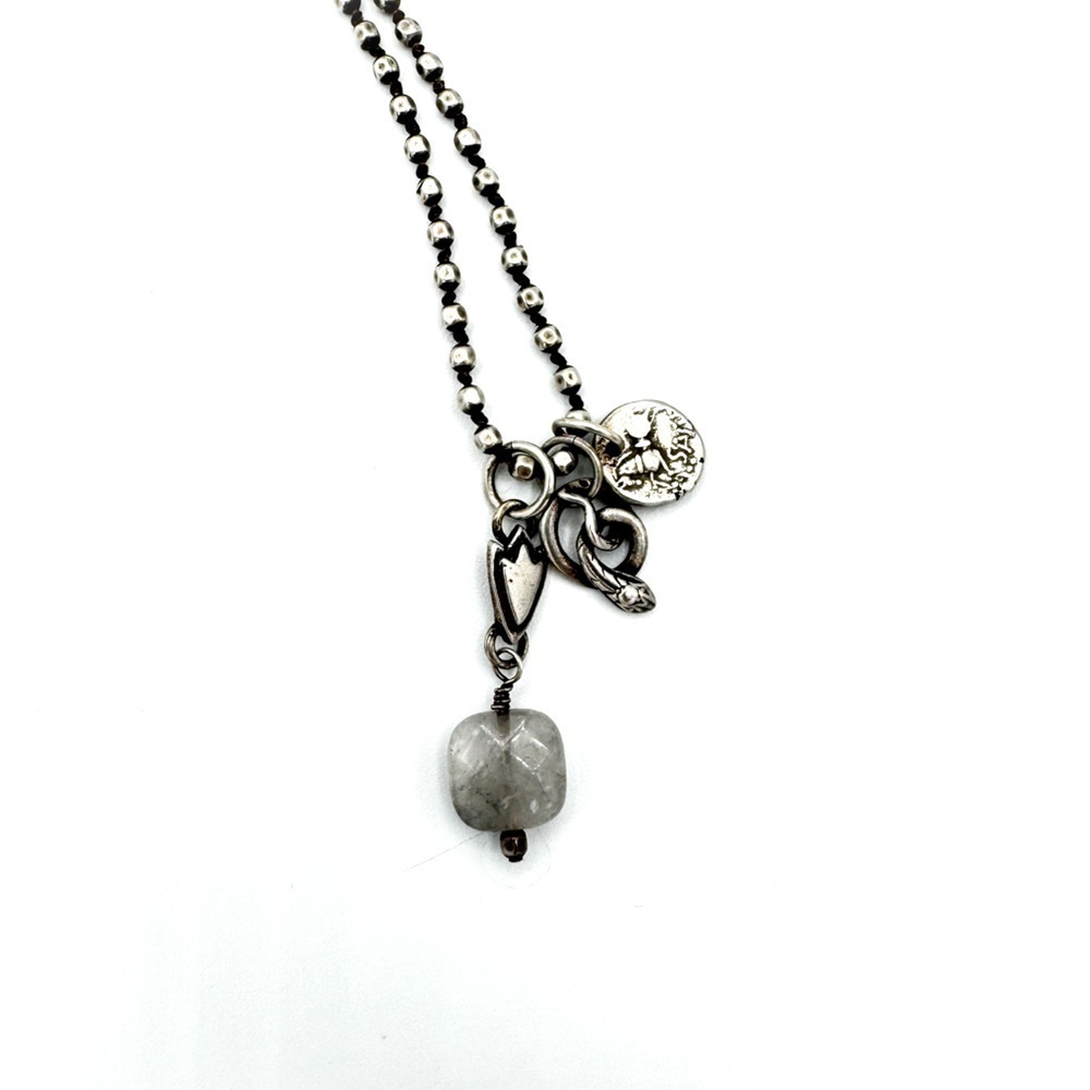 Authentic Shereen De Rousseau necklace. - Picture 3 of 5